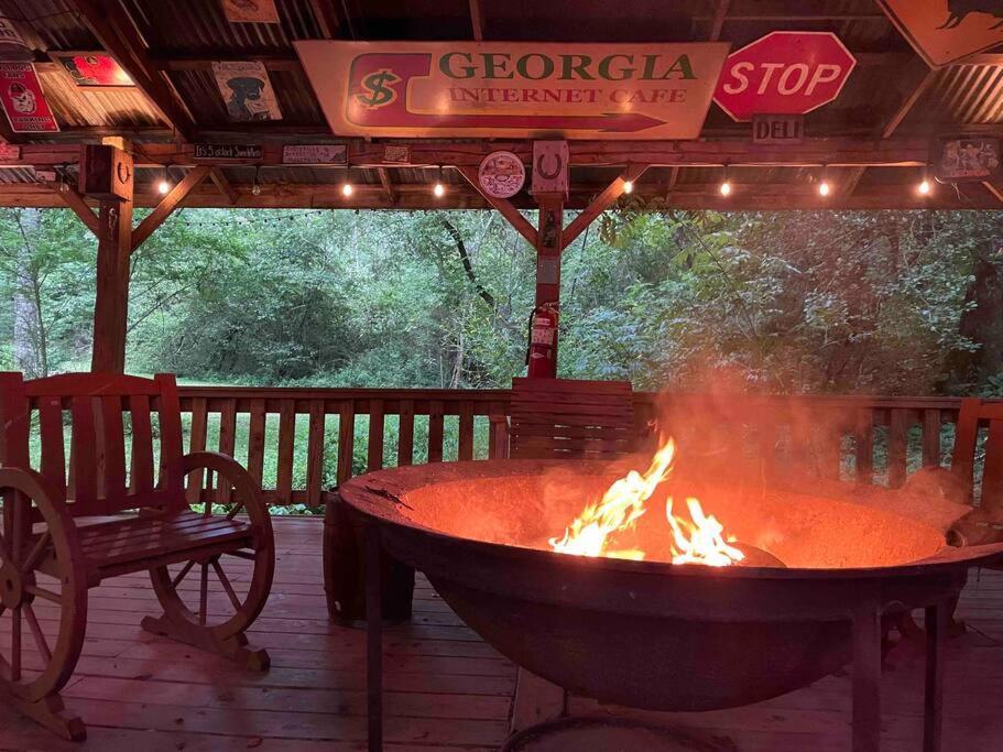 Cute Cabin Creek & Firepit #12 Helen Bagian luar foto